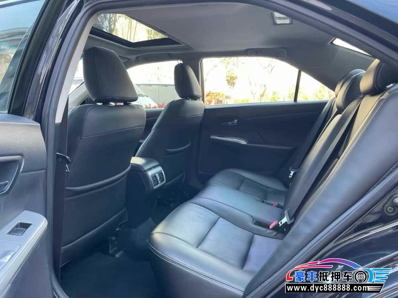 15年丰田凯美瑞轿车抵押车出售