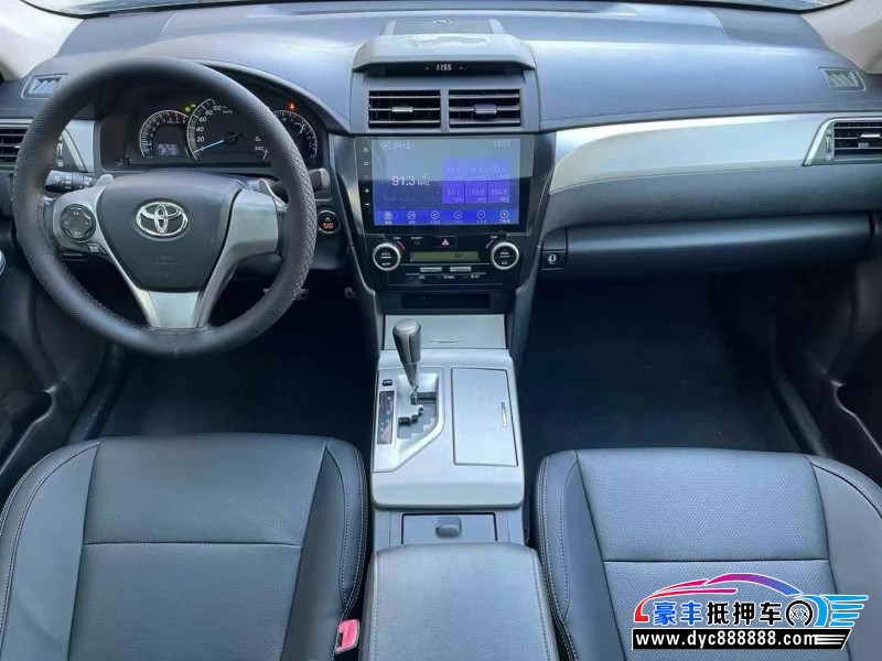 15年丰田凯美瑞轿车抵押车出售