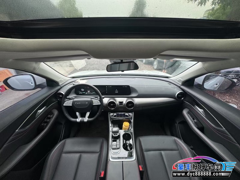 23年东风风行T5轿车抵押车出售