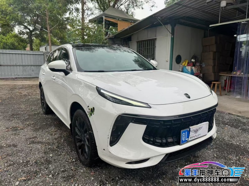 23年东风风行T5轿车抵押车出售