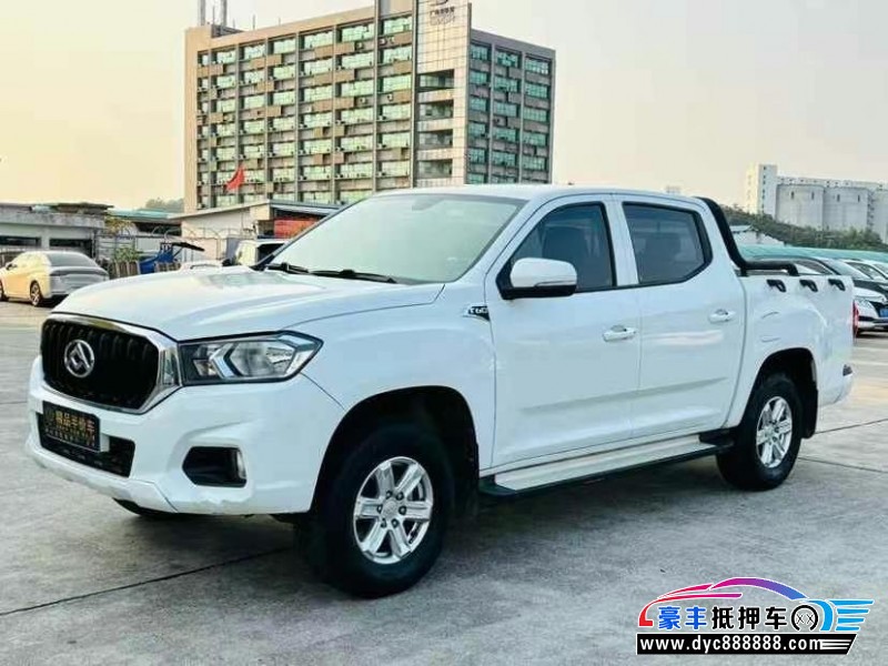 20年上汽大通T60轿车抵押车出售