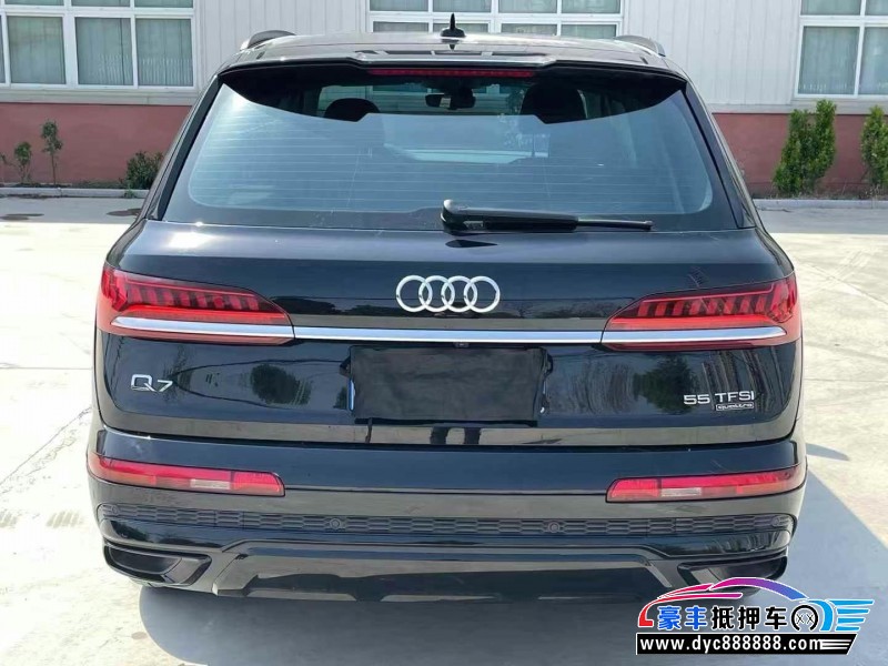 21年奥迪Q7轿车抵押车出售