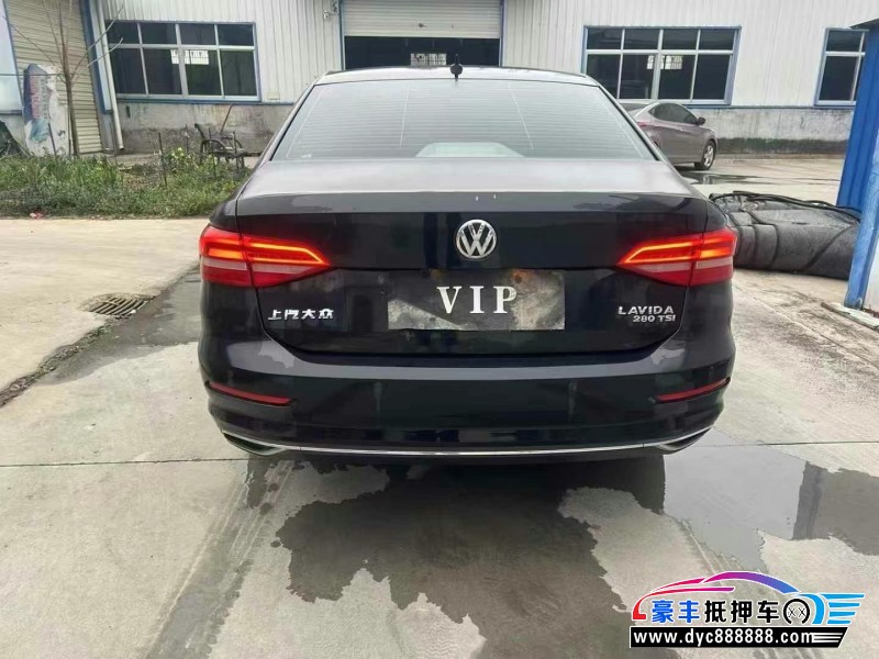 18年大众朗逸轿车抵押车出售