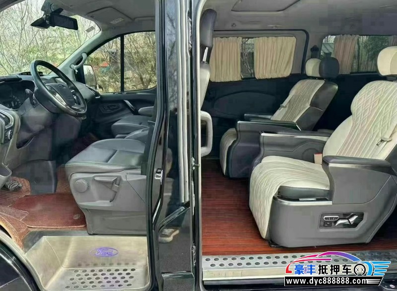 21年福特途睿欧轿车抵押车出售