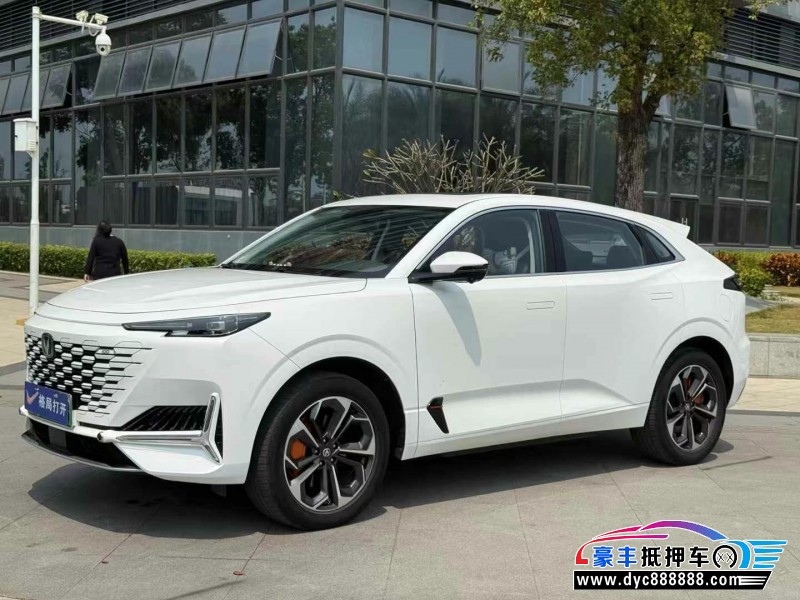 23年长安长安UNI轿车抵押车出售