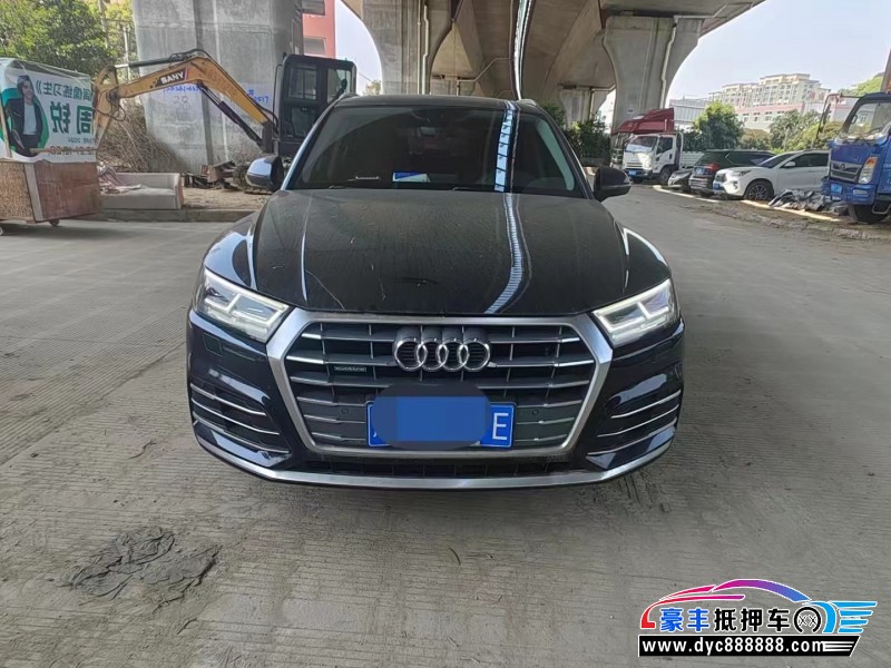 20年奥迪Q5轿车抵押车出售