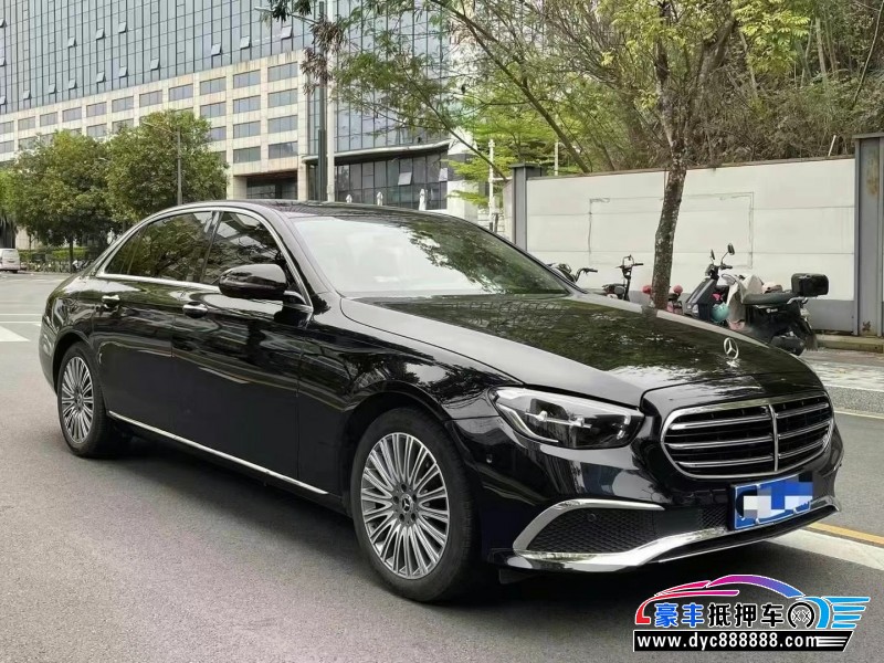 22年奔驰E轿车抵押车出售