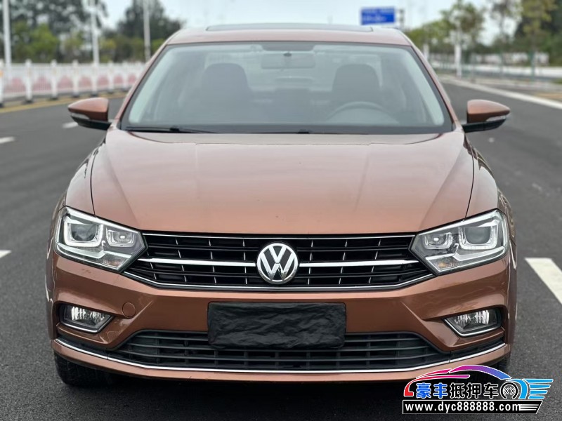 18年大众宝来轿车抵押车出售