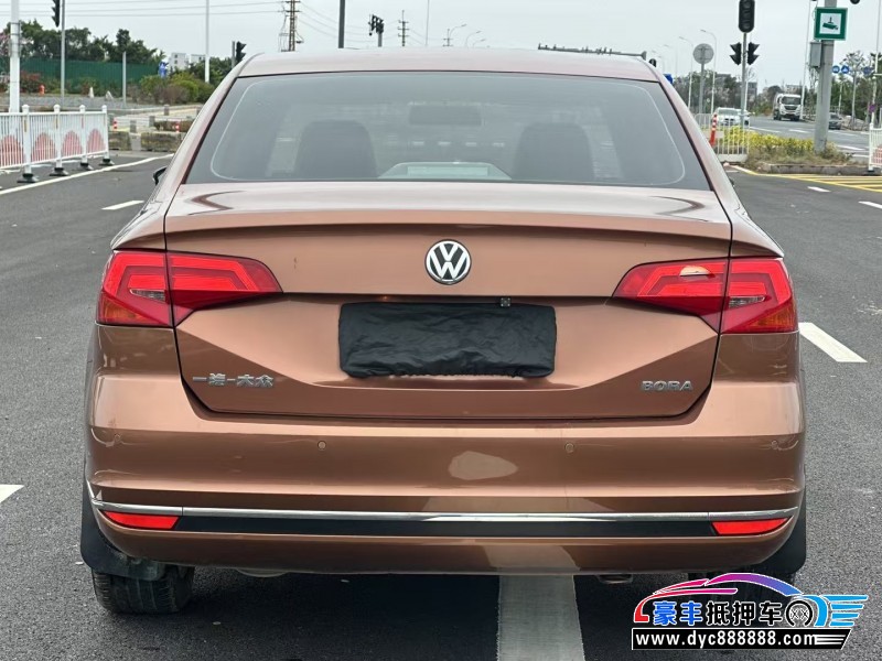 18年大众宝来轿车抵押车出售