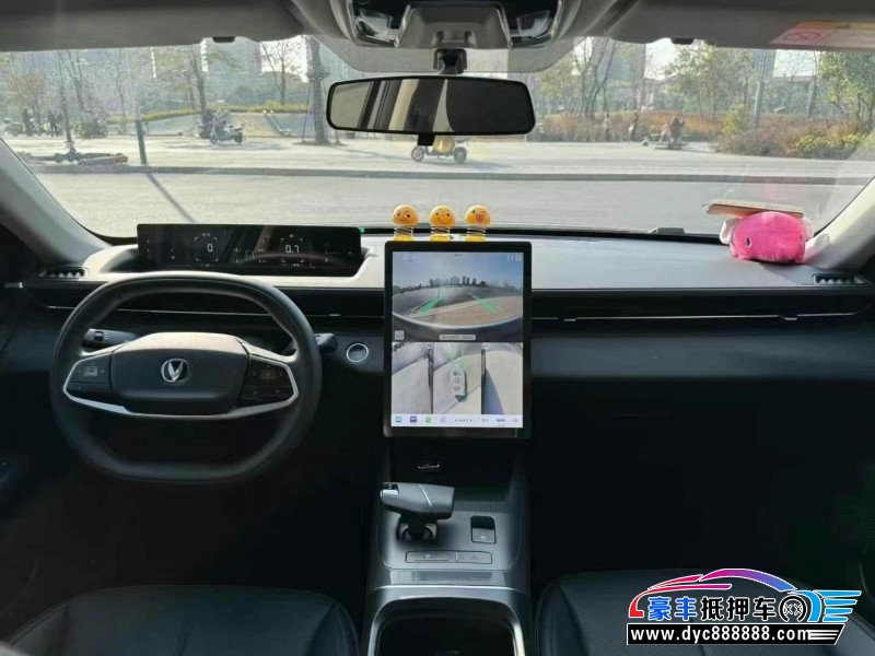 24年长安逸达轿车抵押车出售