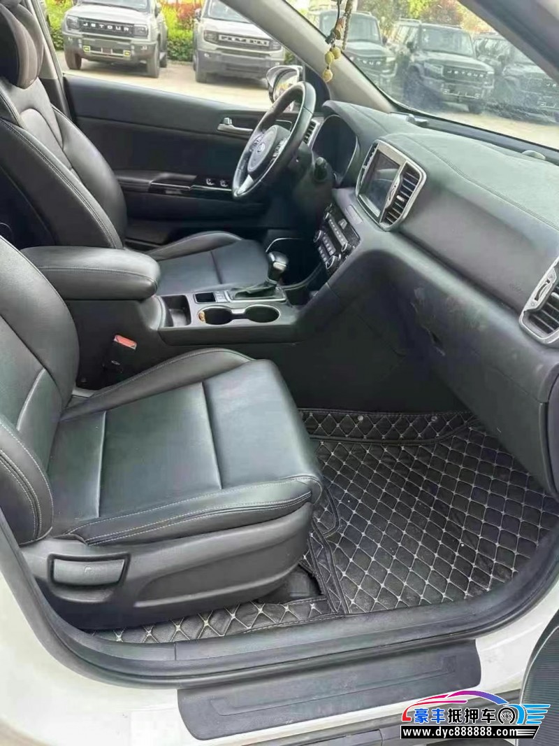 16年起亚KX5轿车抵押车出售