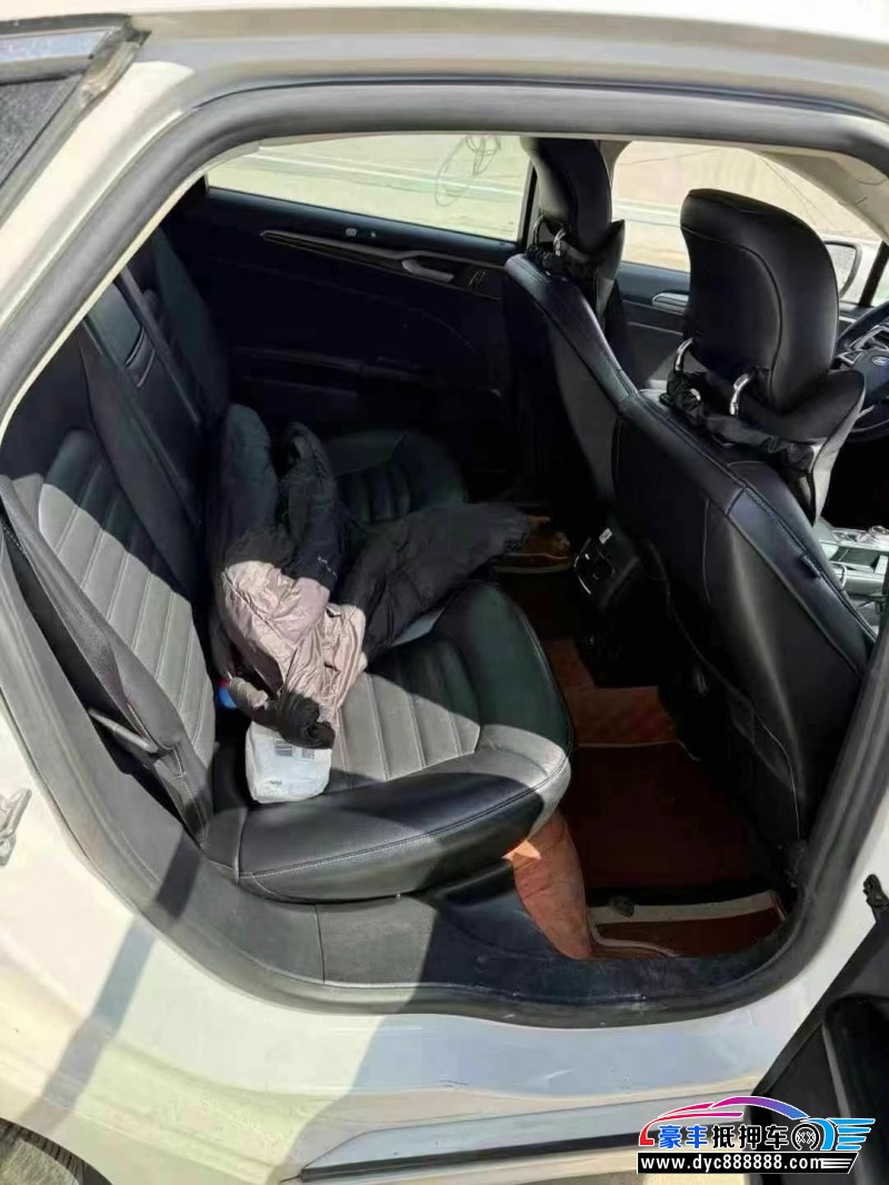 18年福特蒙迪欧轿车抵押车出售