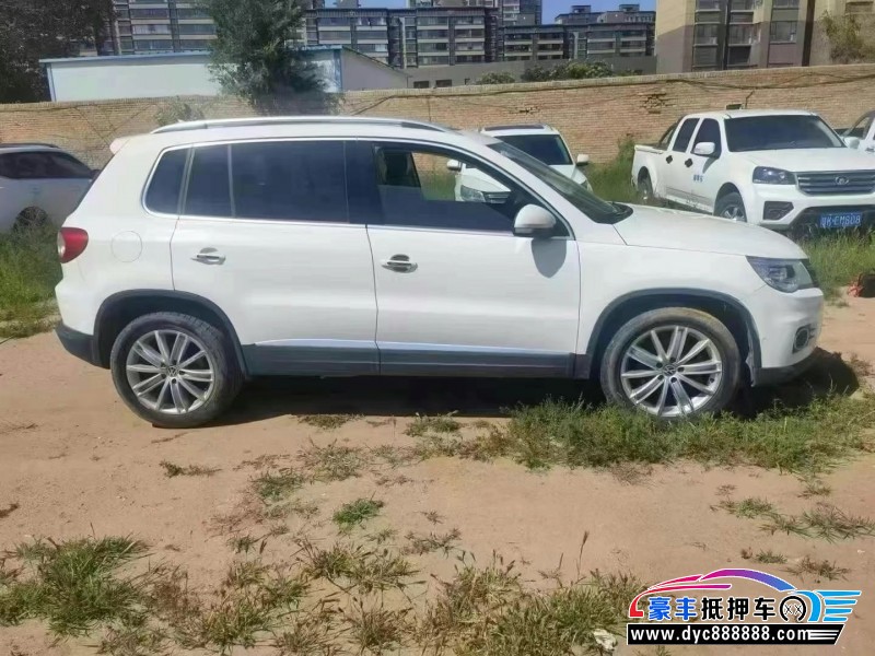 13年大众途观轿车抵押车出售