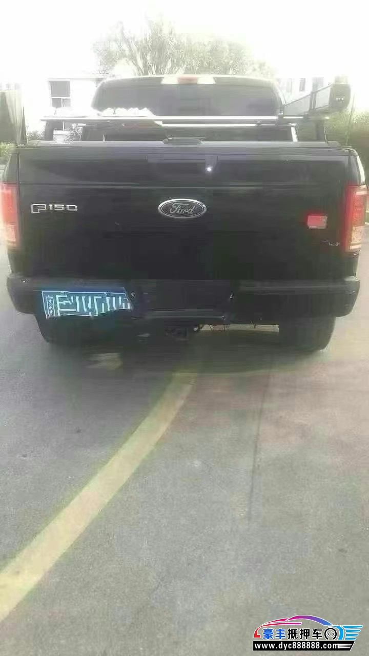 17年福特猛禽轿车抵押车出售