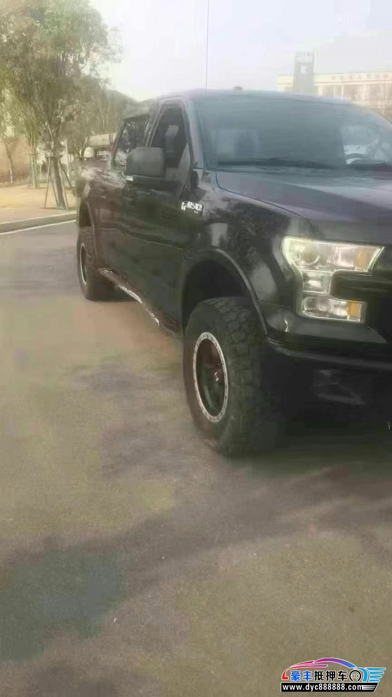 17年福特猛禽轿车抵押车出售