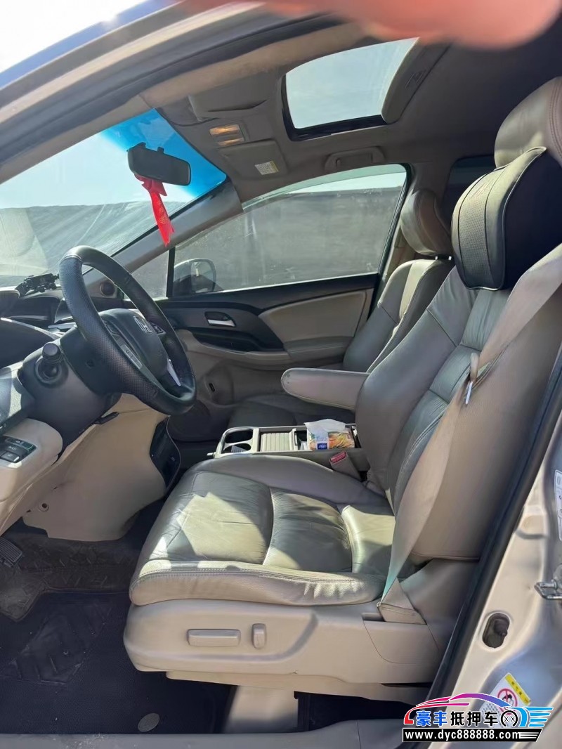 14年本田奥德赛轿车抵押车出售