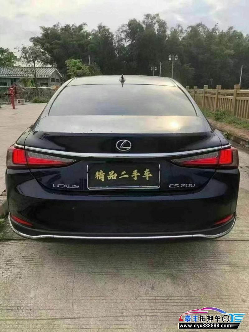 23年雷克萨斯ES轿车抵押车出售