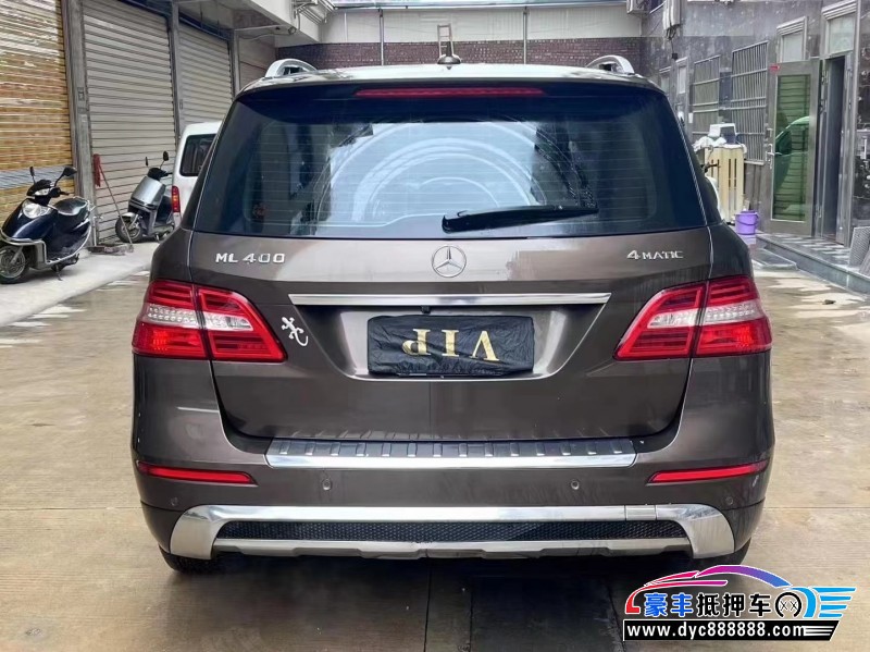 15年奔驰ML轿车抵押车出售