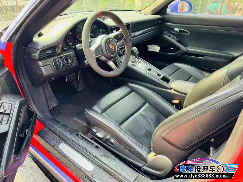 13年保时捷911轿车抵押车出售