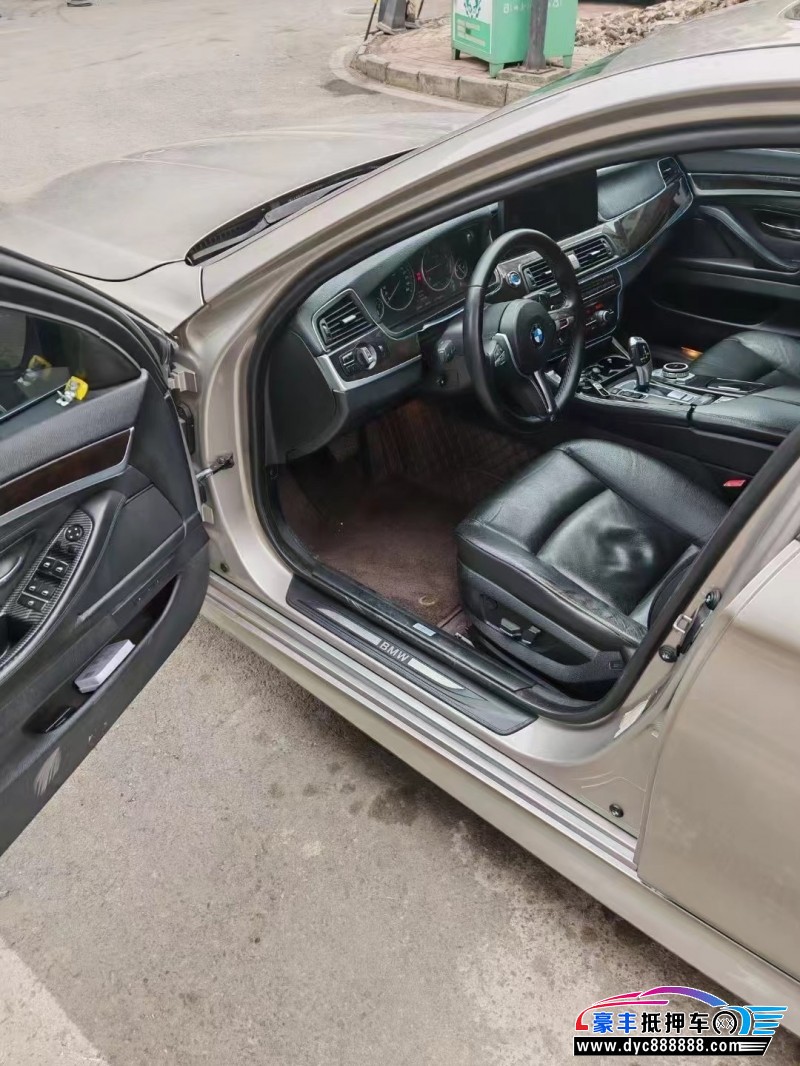 13年宝马5系轿车抵押车出售