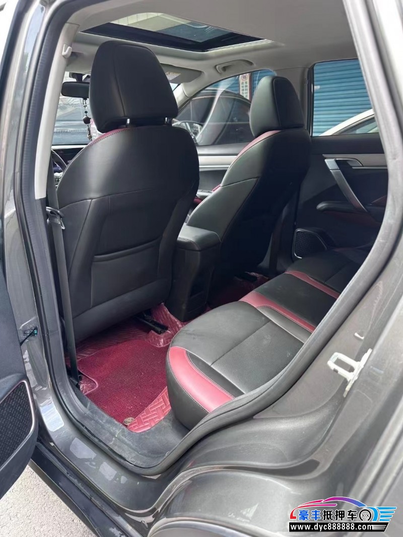 22年吉利缤越轿车抵押车出售