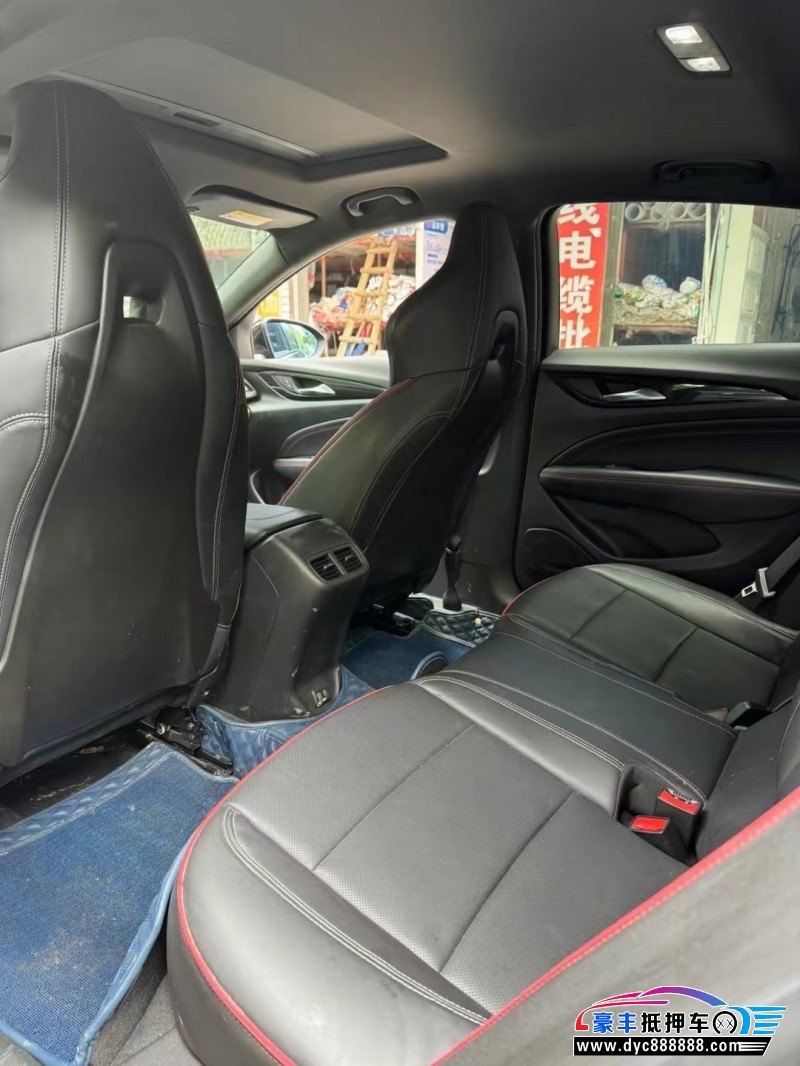 21年别克君威轿车抵押车出售