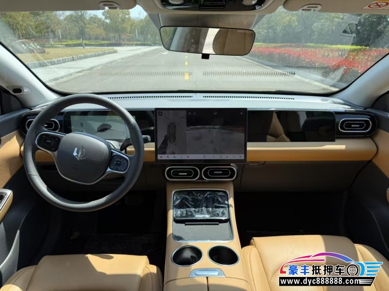 24年零跑c01轿车抵押车出售