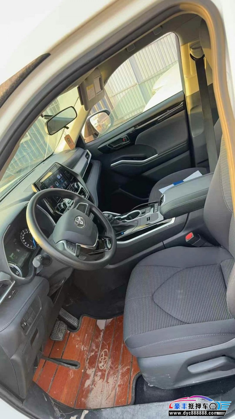 22年丰田汉兰达SUV抵押车出售