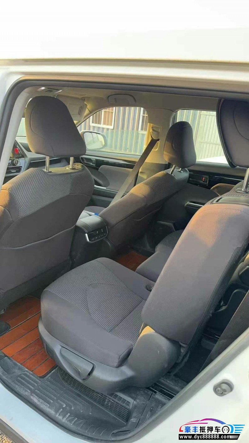 22年丰田汉兰达SUV抵押车出售