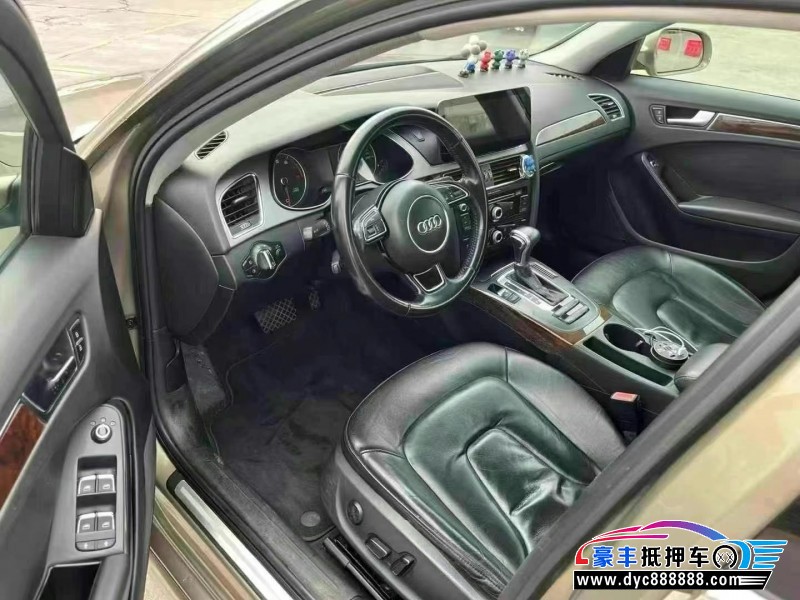 12年奥迪A4L轿车抵押车出售