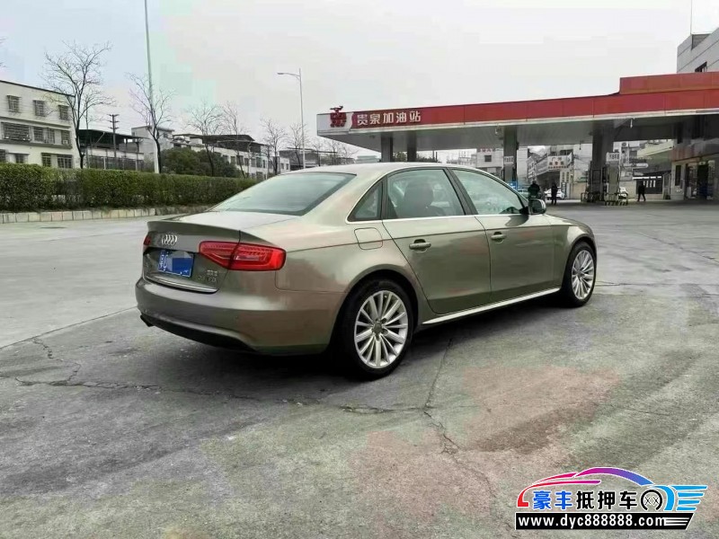12年奥迪A4L轿车抵押车出售