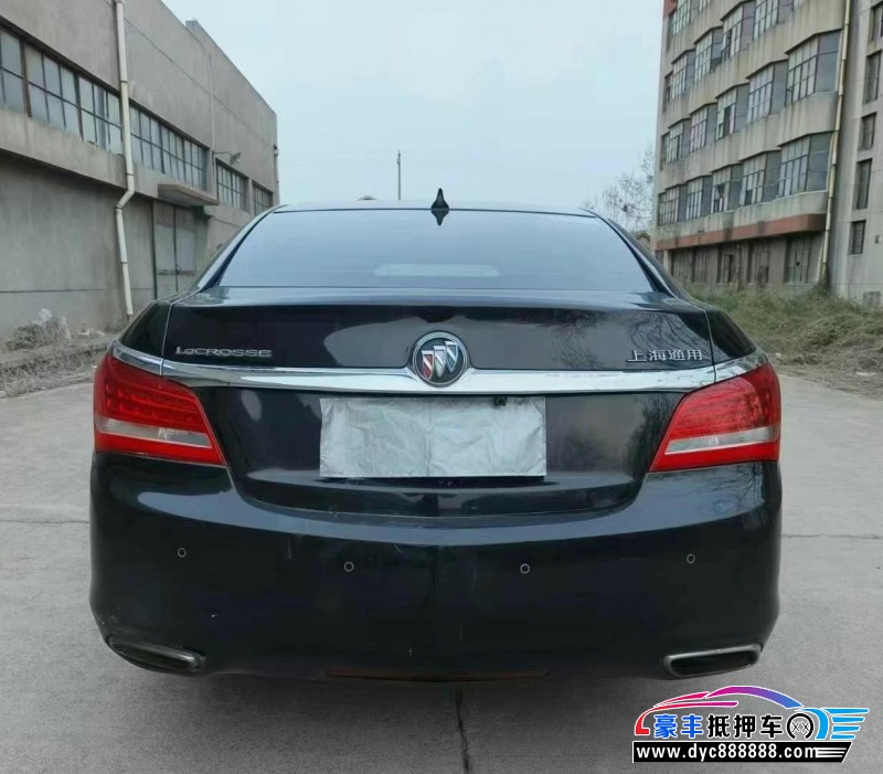 15年别克君越轿车抵押车出售