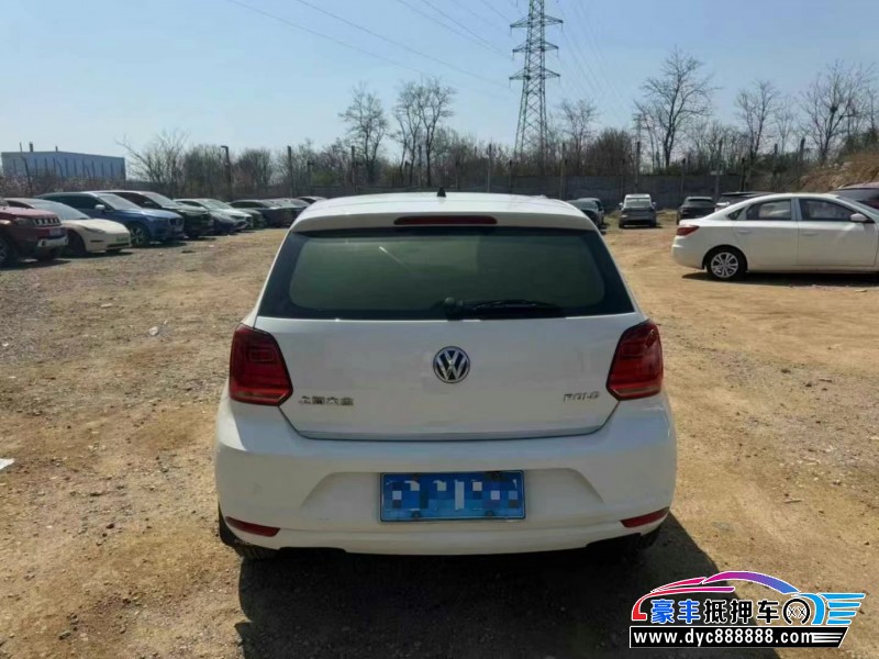 16年大众polo轿车抵押车出售
