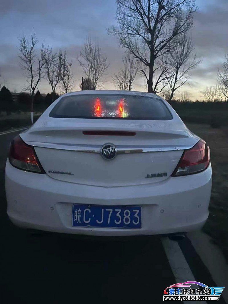 12年别克君威轿车抵押车出售