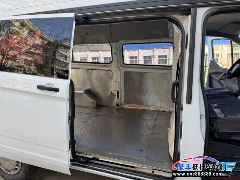 17年福特全顺微面抵押车出售