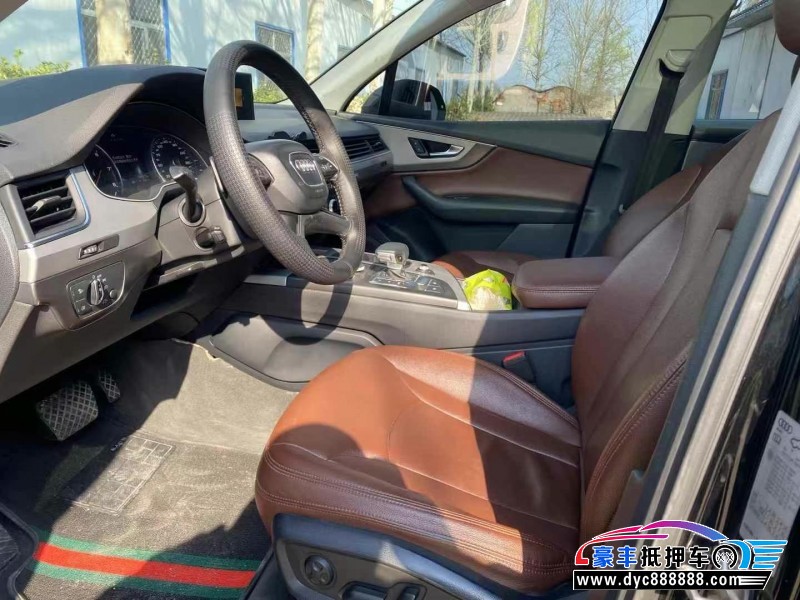 17年奥迪Q7SUV抵押车出售