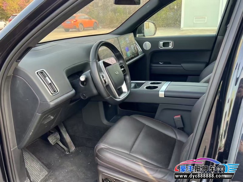 22年理想L9轿车抵押车出售