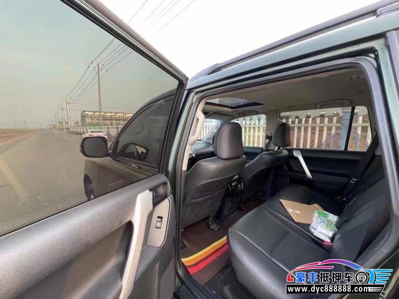 16年丰田普拉多（霸道）轿车抵押车出售