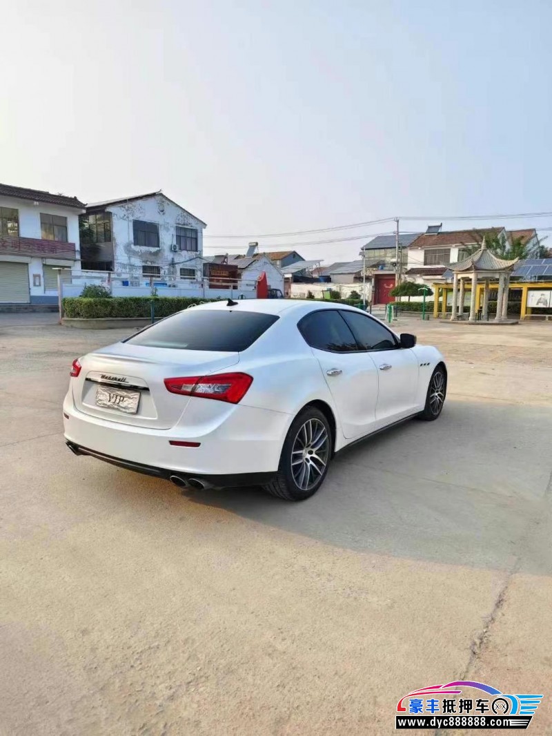 15年玛莎拉蒂Ghibli轿车抵押车出售