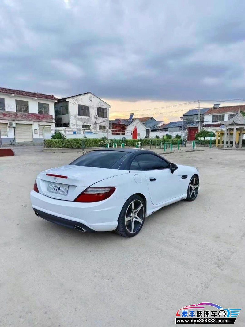 12年奔驰SLK轿车抵押车出售