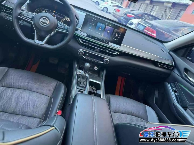 24年日产天籁轿车抵押车出售