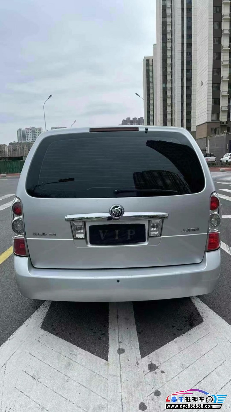 14年别克GL8轿车抵押车出售