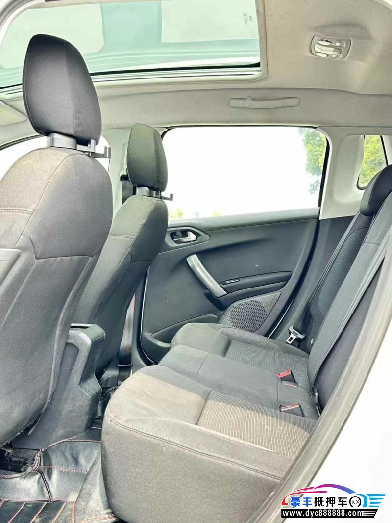 15年标致2008轿车抵押车出售