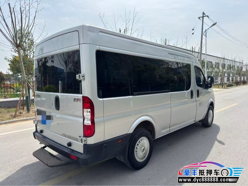 22年东风御风轿车抵押车出售