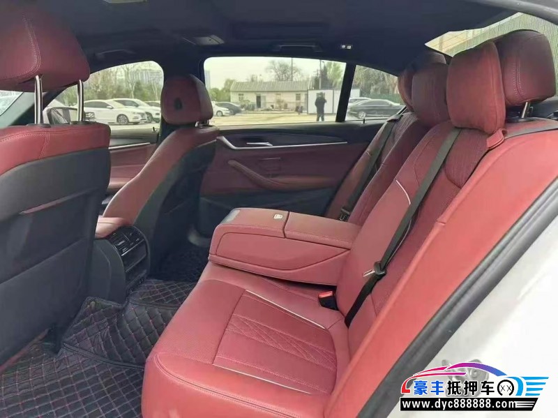 23年宝马5系轿车抵押车出售