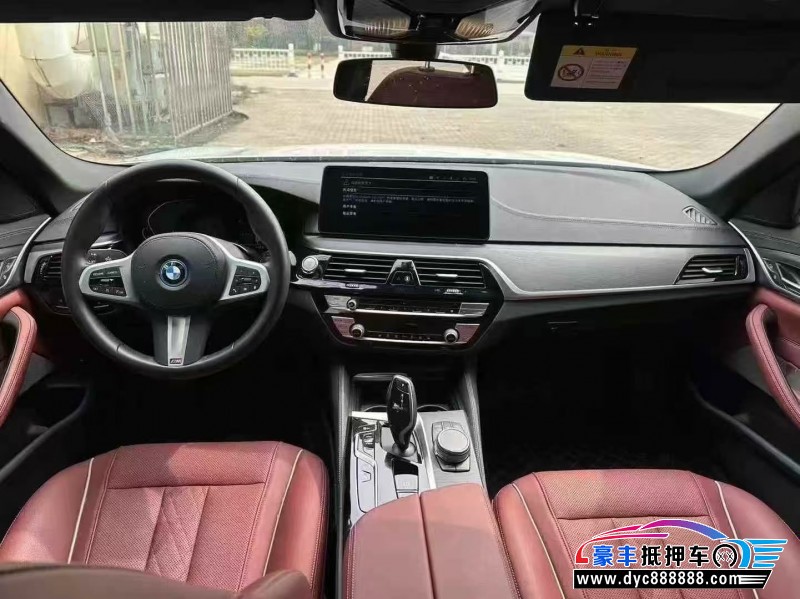 23年宝马5系轿车抵押车出售