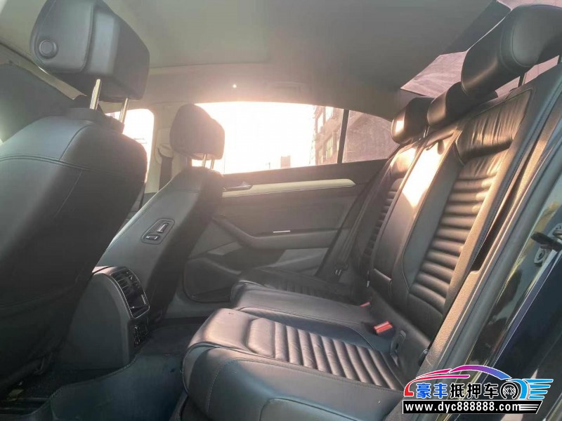 16年大众迈腾轿车抵押车出售