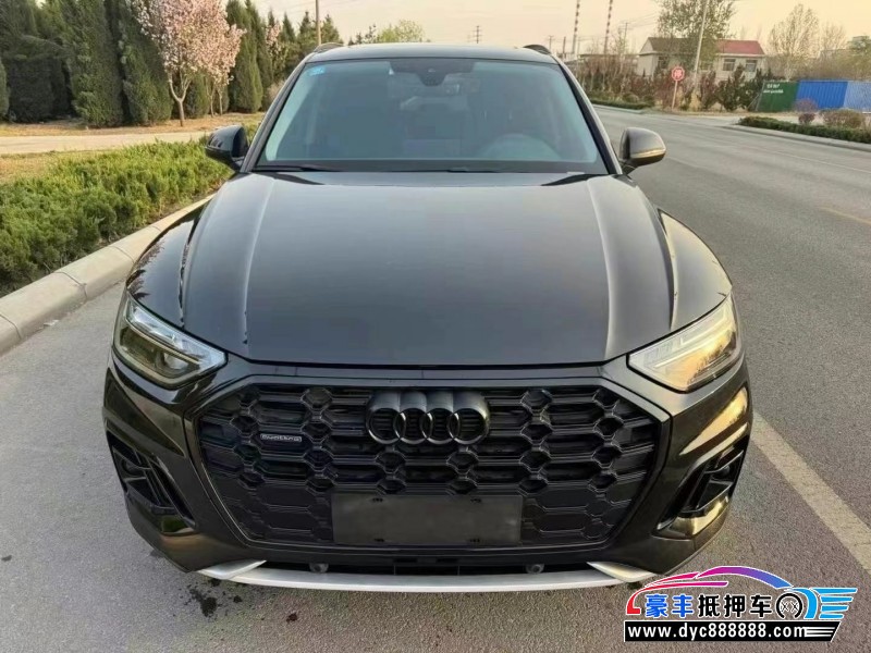 22年奥迪Q5轿车抵押车出售