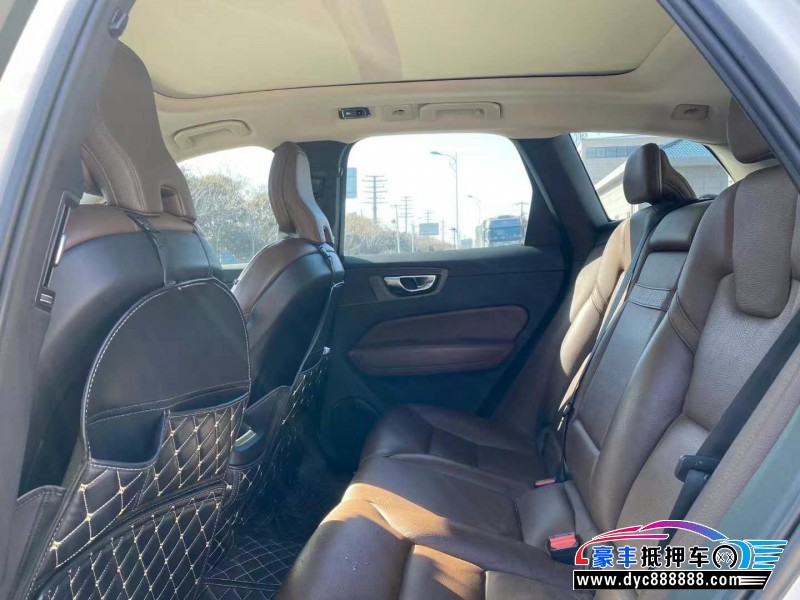 20年沃尔沃XC60轿车抵押车出售