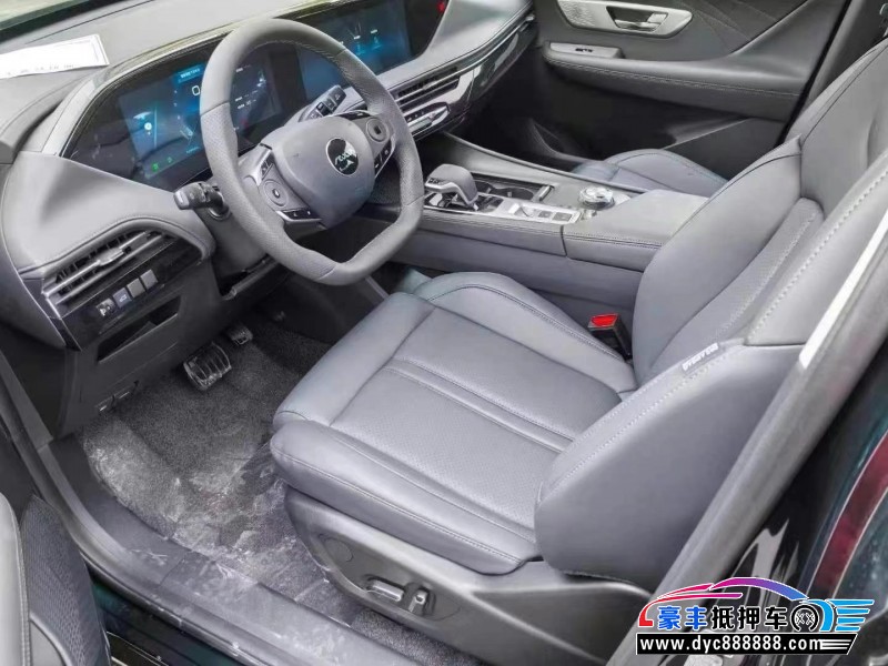 24年东风风神皓极轿车抵押车出售